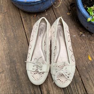 Lace Flats